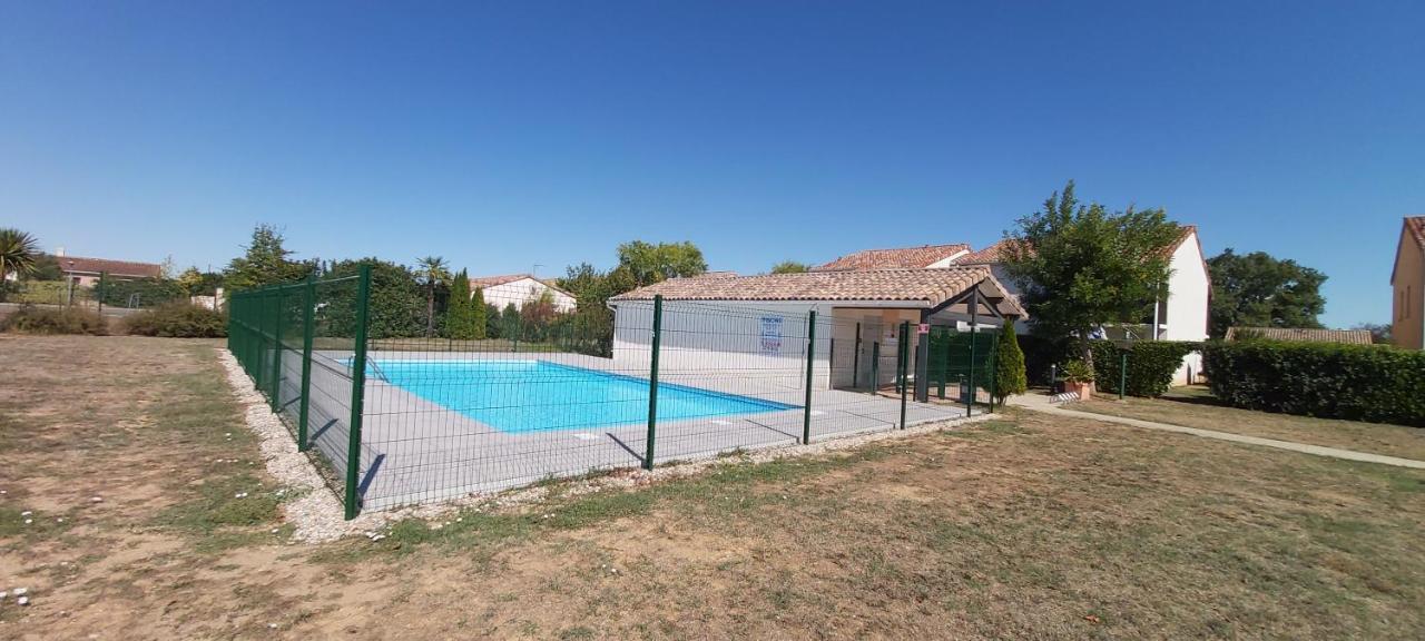 La Campagne Romantique - Avec Entree Autonome, Clim Neuve, Parking Prive & Sa Piscine ! - Saint-Sulpice  Buitenkant foto